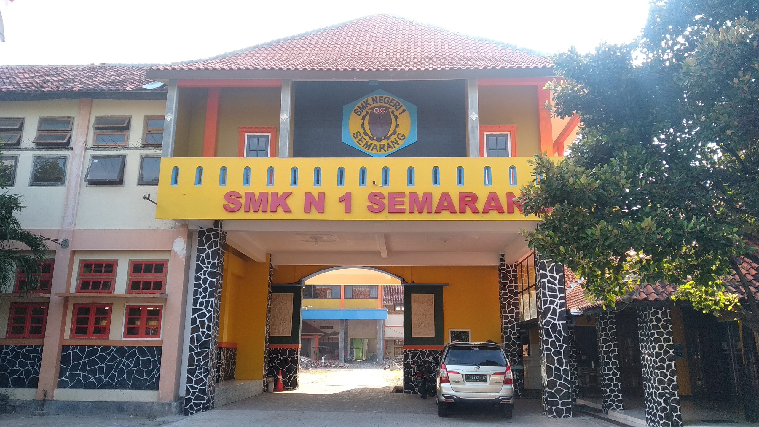 Read more about the article PROGRAM PUSAT KEUNGGULAN SMK NEGERI 1 SEMARANG