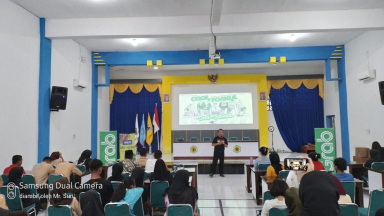 Read more about the article Gandeng Grab & Lokalate, STEMSA Adakan Seminar Entrepreneur