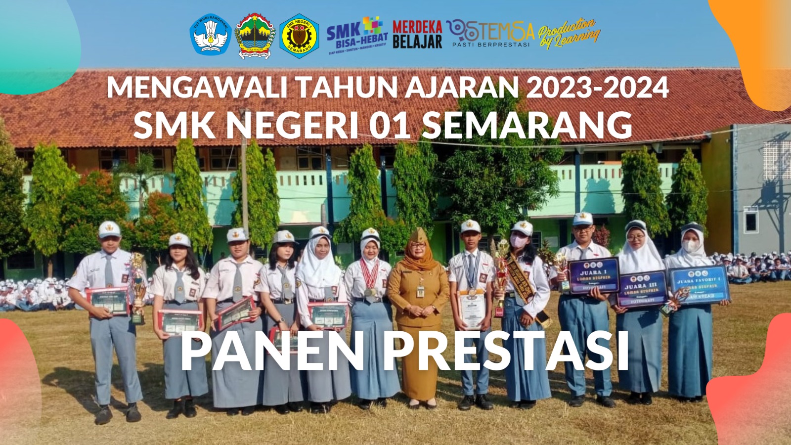 You are currently viewing Mengawali Tahun Ajaran 2023-2024 SMK Negeri 01 Semarang Panen Prestasi